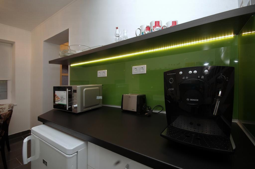 גיולה Regina Delux Apartman מראה חיצוני תמונה